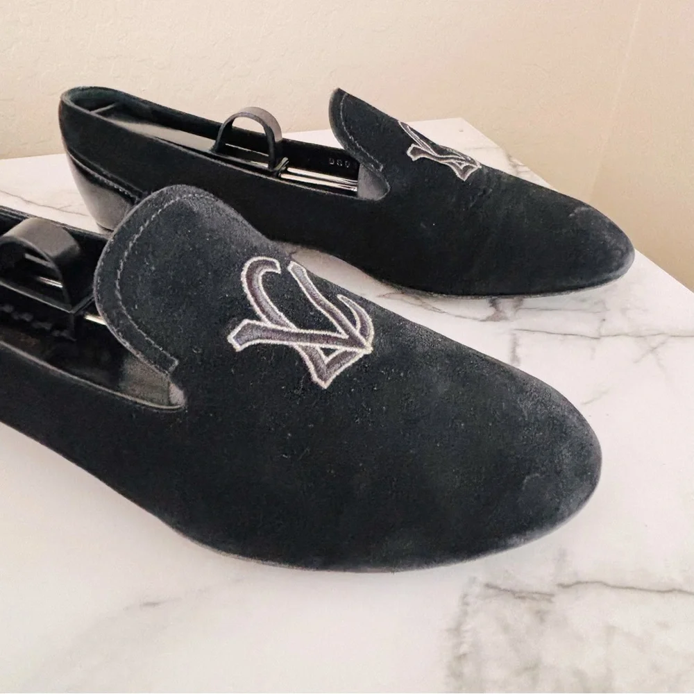 Louis Vuitton LV Monogram Women’s Suede Black Embroidered Loafers Size 40.5 10.5 - Picture 7 of 13